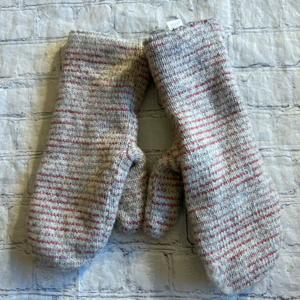 VINTAGE WOOL AND COTTON USA MADE MULTI COLORED CHUNKY MITTENS SIZE LARGE